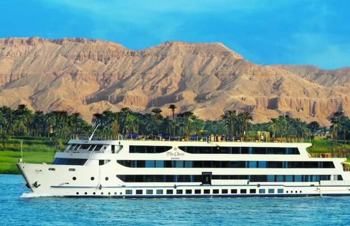 About 5 Day Luxor to Aswan Nile Cruise From Cairo By Flight
